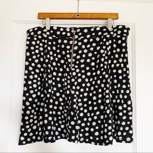 90s style floral daisy skirt